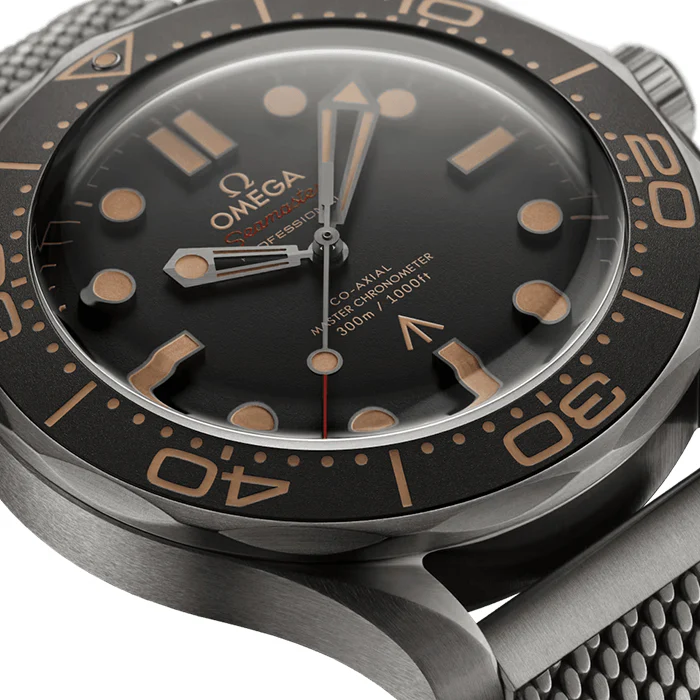 SEAMASTER DIVER 300M 007 EDITION - Image 3